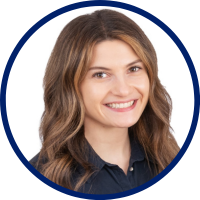 Hayley Cole headshot